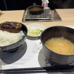 ハンバーグ嘉 - 