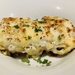 横浜馬車道 旬の肉料理イタリアン オステリア・アウストロ - 鹿のボロネーゼとなすのラザニアは食べごたえ大