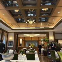 シェ・イノ - 