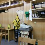 プルジャ ダイニング - プルジャさんの後ろ姿