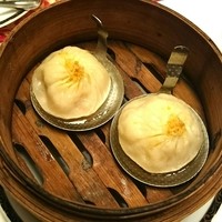 銀座アスター 新宿賓館  - 上海蟹の小籠包(972円)
