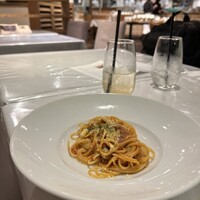 24/7 restaurant - 