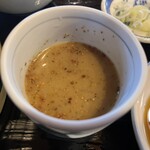 手打ちうどん・そば 子亀 - 冷汁の辛汁