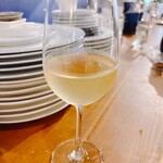 ビストロ カフェ デリ ポキナ369 - オーガニック白ワイン