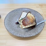 喫茶ヌア - 料理写真:バスクチーズケーキ食べ比べ