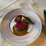 レストランゼルコバ - 山梨県産ワイン牛の炭火焼き　道志村のクレソンとマスタードのピュレ　季節野菜添え