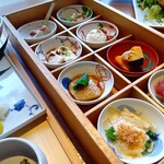 おばんざい・炙り焼き・酒 菜な - 