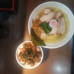 ヌードル＆スパイスカレー 今日の1番 - 