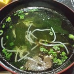 川崎屋 - わかめと素麺が入ったお吸い物