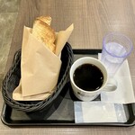 ベックス コーヒー ショップ - 料理写真:バタートーストモーニング470円