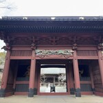 ル・ミリュウ 鎌倉山 大船 - 妙本寺の二天門