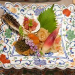 銀座嘉禅 - 蒸し雲丹、キャビア、まぐろ、蟹、２種のくらげ