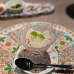 銀座嘉禅 - ライチとラズベリーのグラニテ