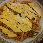 ネパーリチュロ - ネパールの焼きそば「チョウミン」