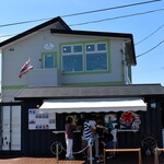 Luana Garden Place - お店外観