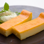 香寫  casha - 米粉のもっちりチーズケーキ