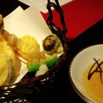 みこう - ちょっと衣が厚めな天ぷら･･･いや、揚げ物