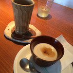 Wasabi - ランチのデザートと食後のコーヒー。