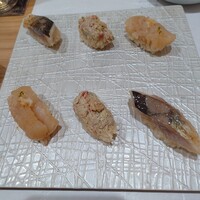 築地 すし Omakase - 