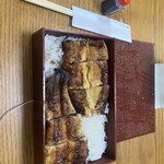 炭火焼うなぎ 鰻月 - 上　タレは別