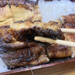 炭火焼うなぎ 鰻月 - 香ばしい焼き加減