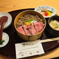 すき焼きと牛まぶし ももしき - 