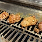 本格焼肉 寿香苑 あまつぼ - カルビ〜焼き