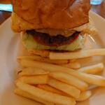 マクレーン オールドファッション ダイナー - ピーナッツバターアンドエッグマンバーガー＆フレンチフライ
