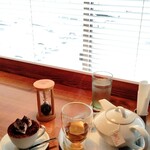 カフェ ニジョウヒピン - 