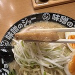 味噌のジョー - チャーシュー厚み