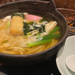 喜多八たらいうどん - 朝から熱々の煮込うどんを。