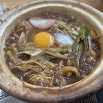 六平うどん - 土鍋で出される味噌煮込みうどんは最高！