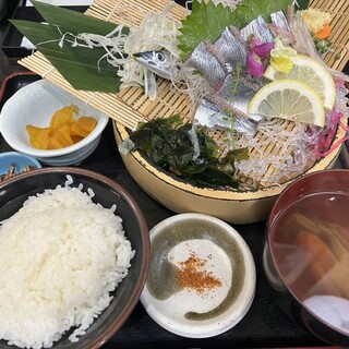 海鮮どんぶり亭_0