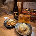 つけ麺屋ごんろく 両国 - 黒ラベル中瓶：520円/つまみメンマ：200円/特製水餃子：200円