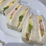 フルーツサロン・ベニマン 神戸元町本店 - 