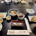 日の出館 - 