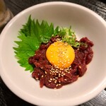 焼肉ホルモンきんどん - 桜ユッケ