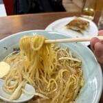 あじ平 - 裏切らないたまごめん