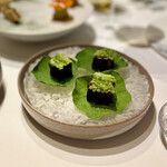 JINBO MINAMI AOYAMA - フォアグラのテリーヌに甘くないチョコをコーティング｡苦瓜をスライスしてトッピング｡