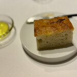 JINBO MINAMI AOYAMA - フォカッチャ