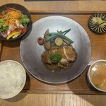 Monzen Yoshoku Fujiya - 