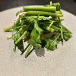 Claro - 前菜　オオモンハタ（五島列島）とセリ　レホールかけ