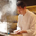 特選髙坂鶏 克つ鳥 - 谷口宣昭料理長