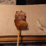 特選髙坂鶏 克つ鳥 - 赤もも