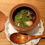 特選髙坂鶏 克つ鳥 - 特選高坂鶏のつくねとクレソンの小鍋仕立て
