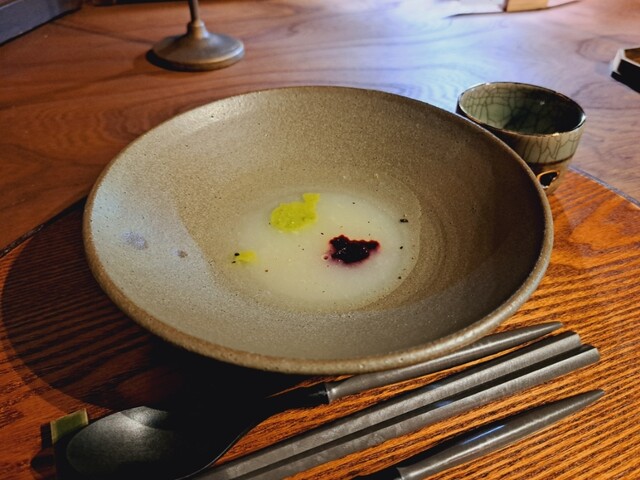 岩代清水のカフェ「暦ごはんとお茶 bien」- 福島・森合の隠れ家で季節の和食とお茶を楽しむ