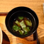 特選髙坂鶏 克つ鳥 - 三つ葉の味噌汁