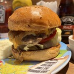 7DAYWEEKEND - 武蔵新城/ハンバーガー | 食べログ