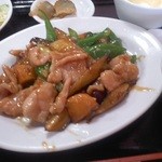 中国家庭料理 神洲之華 - 週替わりランチ　豚肉と茄子・じゃがいもの醤油炒め　９００円