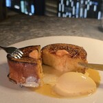 314261663 - 薔薇の香りのパンペルデュ バニラアイス添え